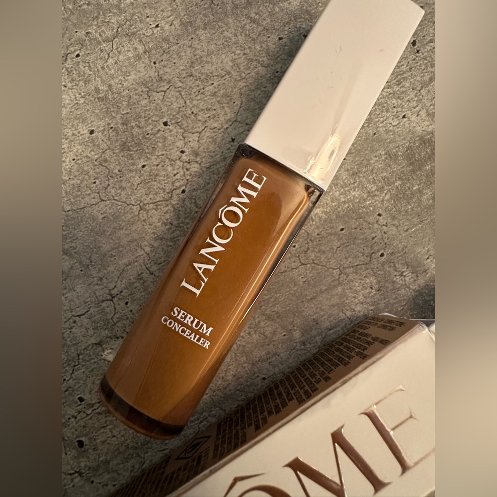 Lancome Teint Idole Ultra Wear Care & Glow Serum Concealer 450W NWT - Picture 2 of 6